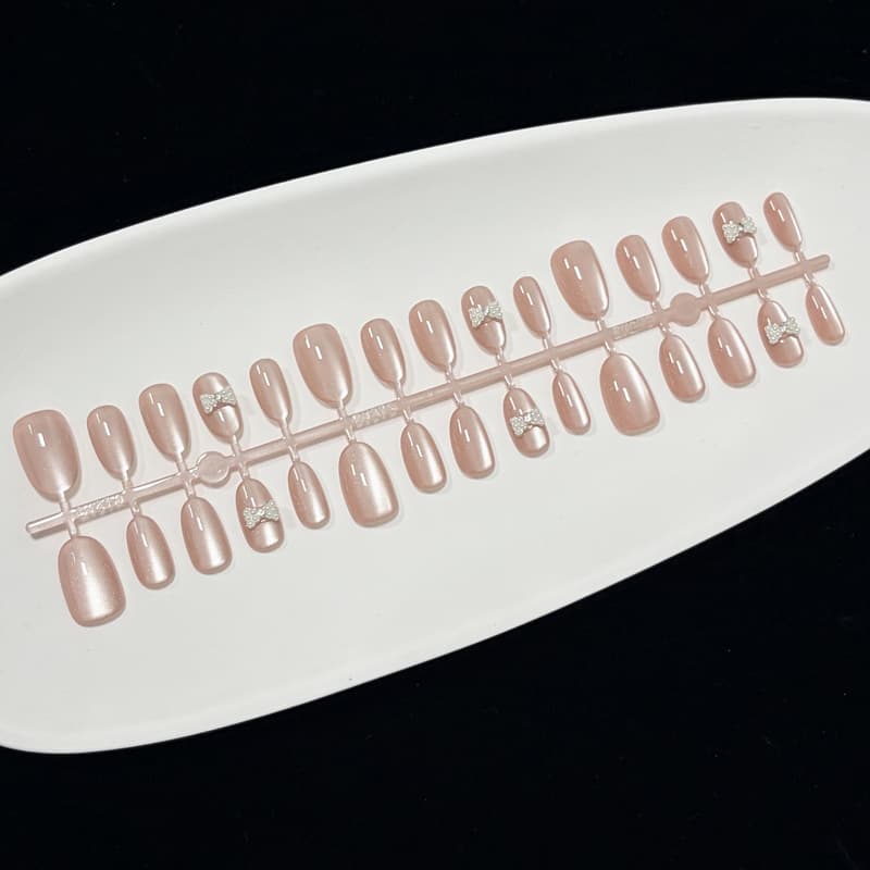 TikTok Hot-Selling Press-On Nails, High-End 3D Bow Glass Bead Cat Eye Manicure, Sassy Pure Desire Nail Stickers