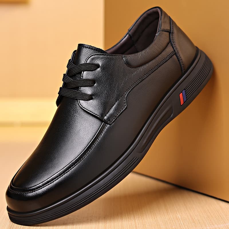 Rubber soft sole men's shoes spring new black breathable leather shoes men's round toe versatile lace-up casual shoes men's wholesale