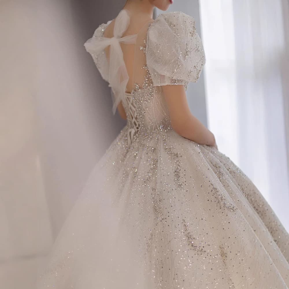 French wedding dress 2026 new bridal main yarn heavy industry palace style elegant elegant going out large tail pregnant woman wedding dress