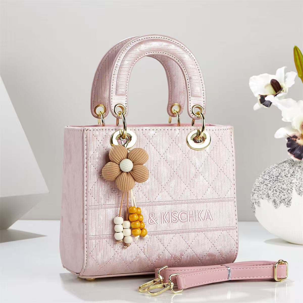 Casual and fashionable handbag, flower pendant, Princess Diana bag, daily versatile shoulder bag, commuter crossbody bag