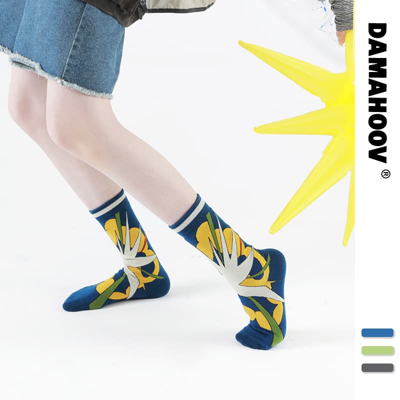 Original Trendy Women's Socks Anti-Odor Cotton Mid-Calf Short Socks Four Seasons Fashionable Sweat Absorbent Graffiti Pattern