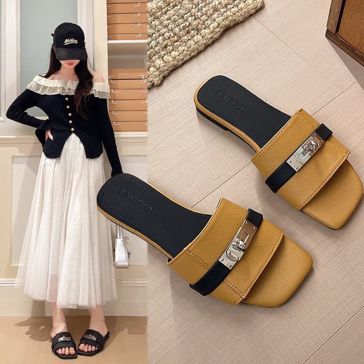 This women's shoe is so beautiful, versatile and fashionable, comfortable on the feet, and you look stunning after wearing it!