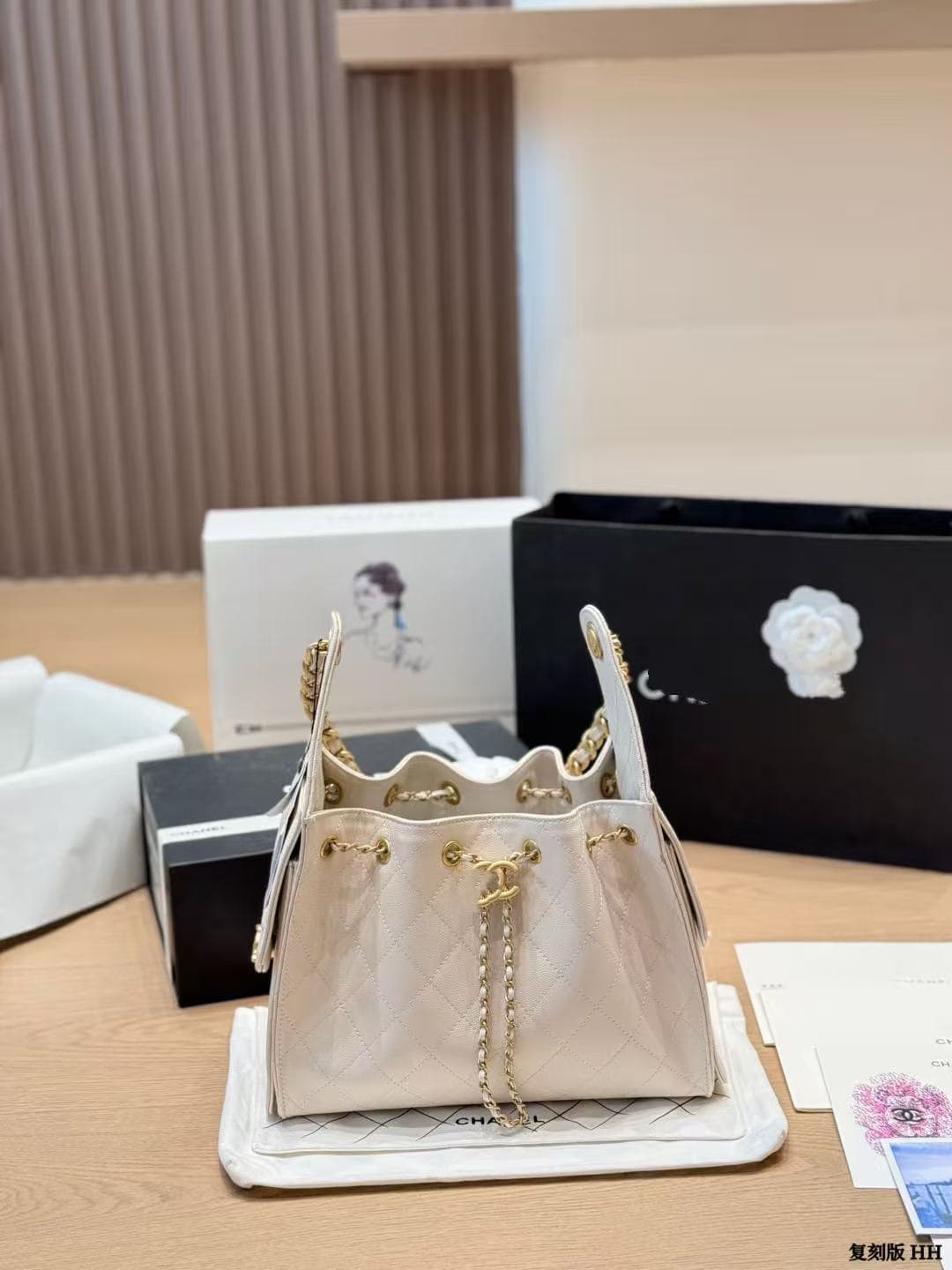 Cowhide Drawstring Bucket Bag Underarm Bag 2026 New Shoulder Bag Crossbody Bag Women's Bag O552 Handbag