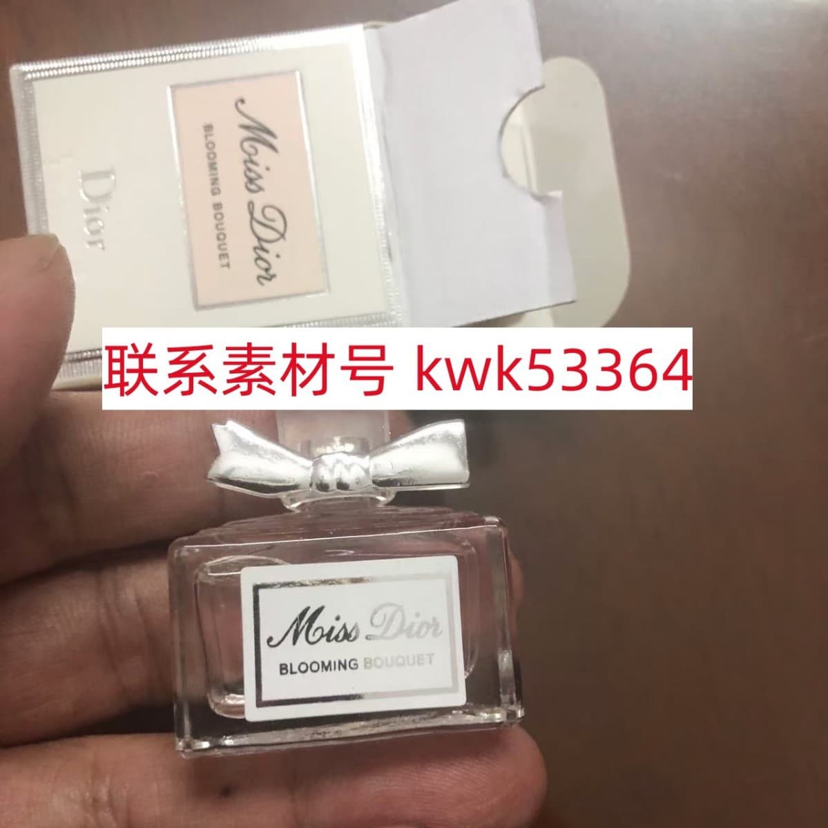 Mini Q-version high-end European and American perfumes, foreign trade company, TikTok live e-commerce platform, Vietnam cross-border e-commerce.