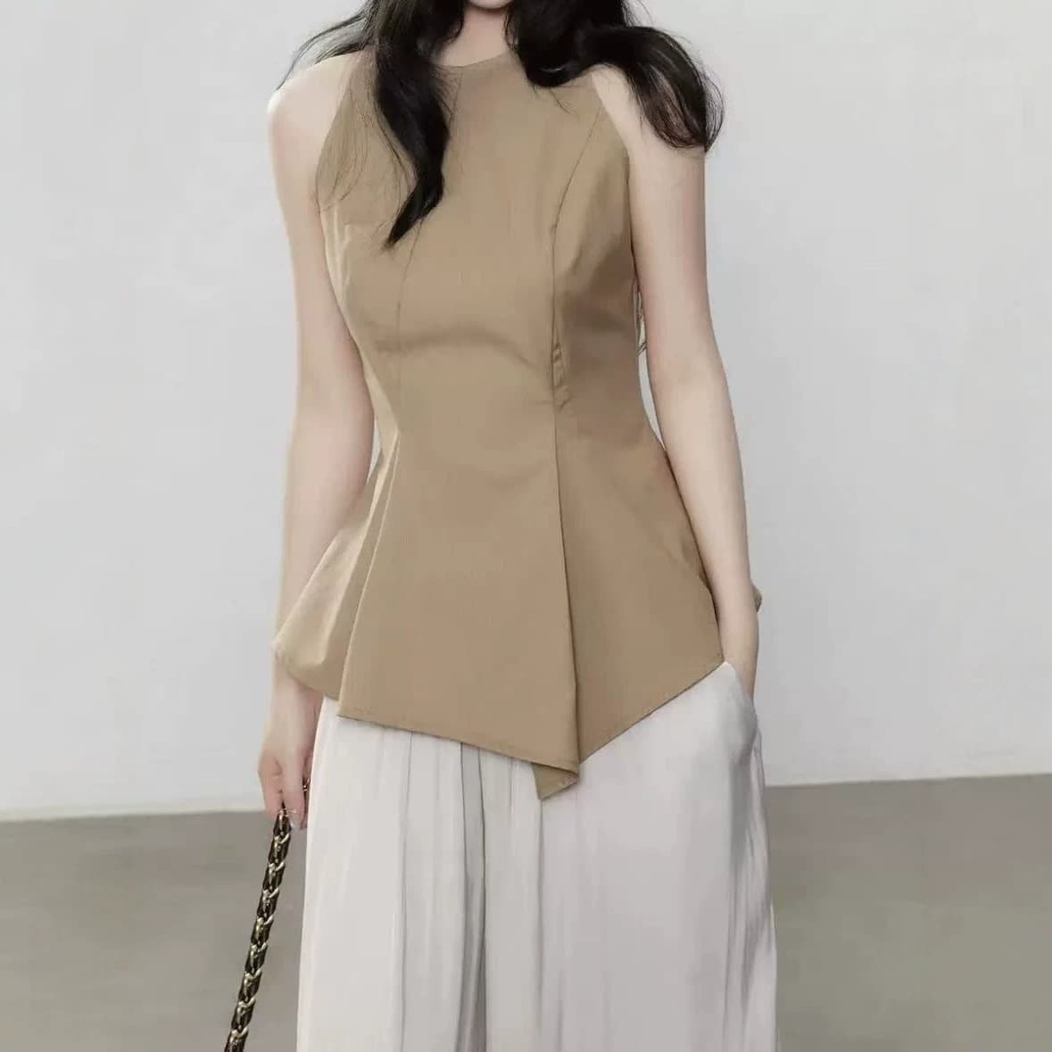 Old money style vest for women in summer, deconstructed design, A-line waist top, slimming, new style