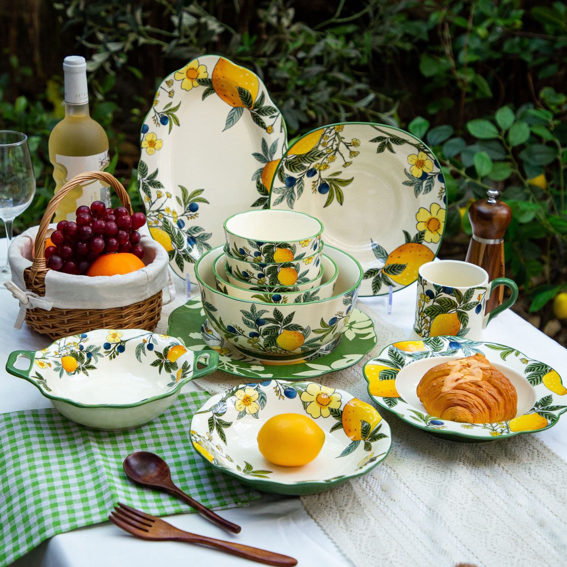 Chinese Pastoral Style Bowl and Plate Set High Aesthetic Home Bowls Plates Soup Bowls Noodle Bowls Instant Noodle Bowls Ceramic Tableware Dinner Plates