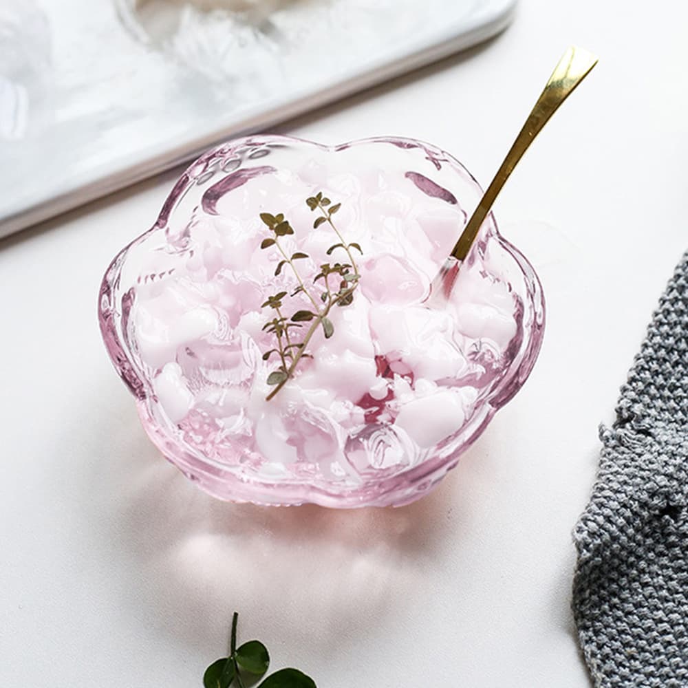 Trendy Cherry Blossom Glass Bowl, High-Appeal Embossed Petal Dessert Bowl, Salad Bowl, Ice Cream Bowl, Household Tableware Wholesale