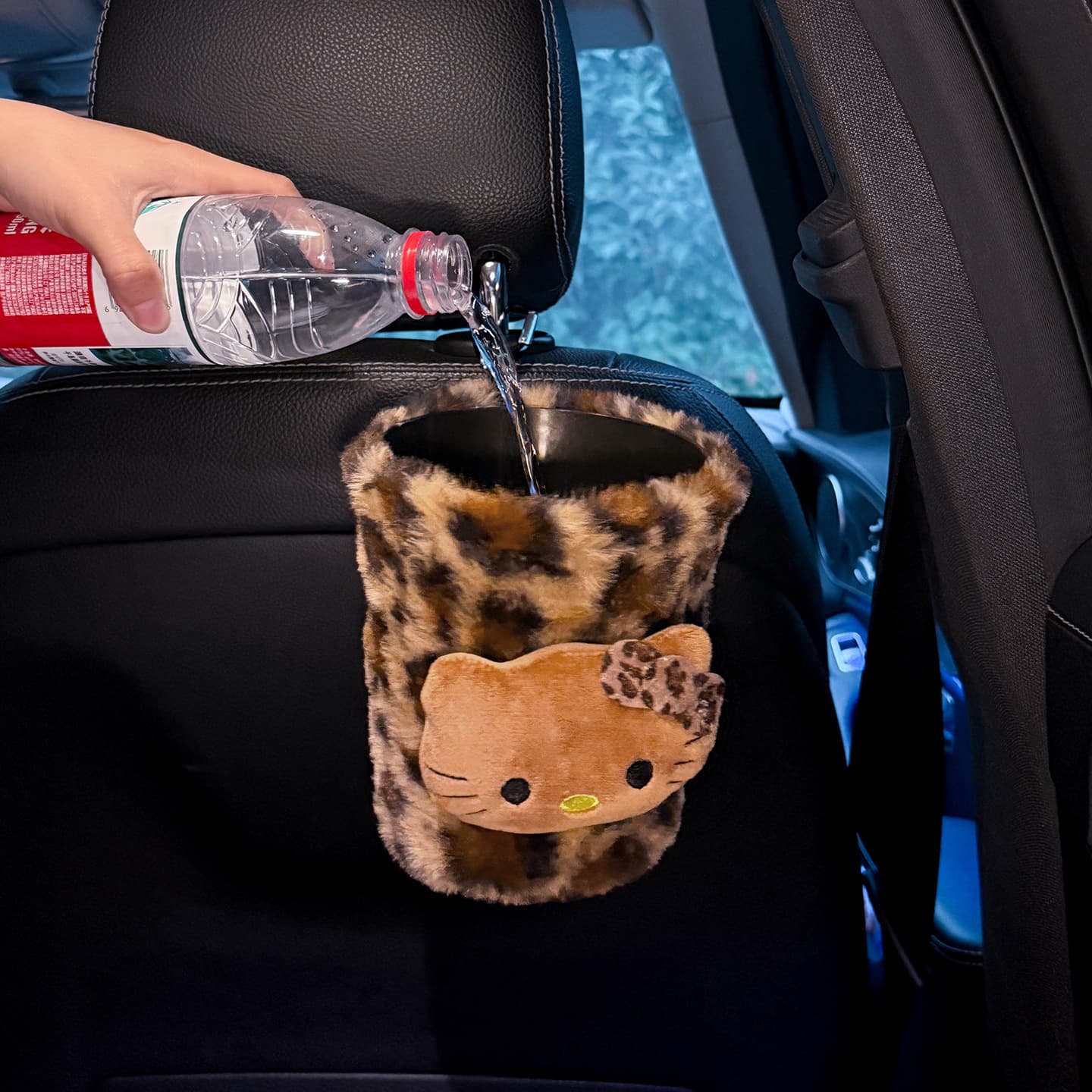 Car Trash Can, Premium Interior Trash Bin for Rear Seat, Hanging Umbrella Storage Bucket for Car