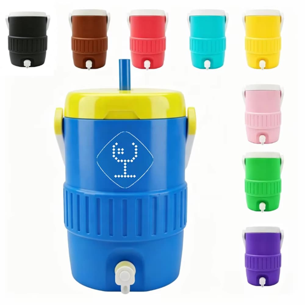 New insulated cup shape straw cup stadium plastic water cup Cooler Can Holder beach beverage bucket