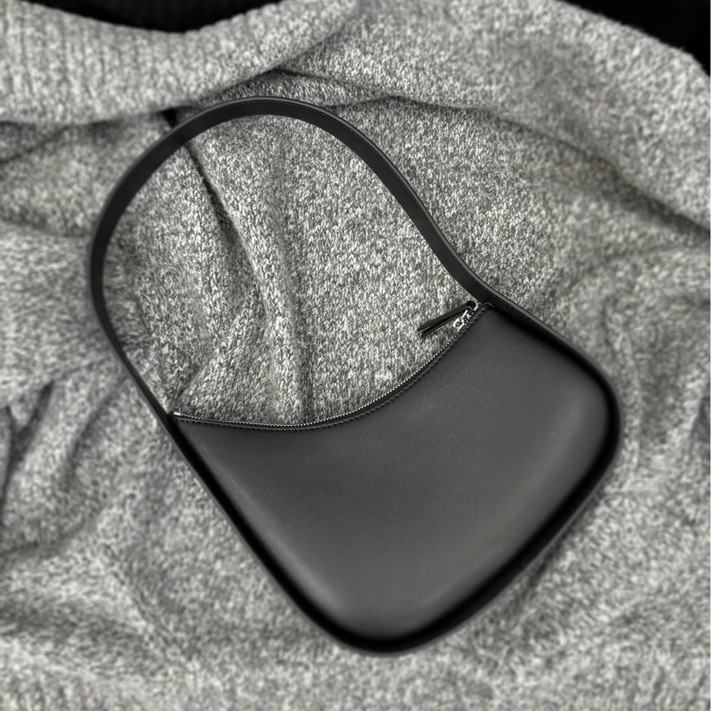 Cross-Border Leather Moon Bag Hand Shoulder Bag Women's Commuter Armpit Bag Cosmetic Bag Dumpling Bag Small Square Bag