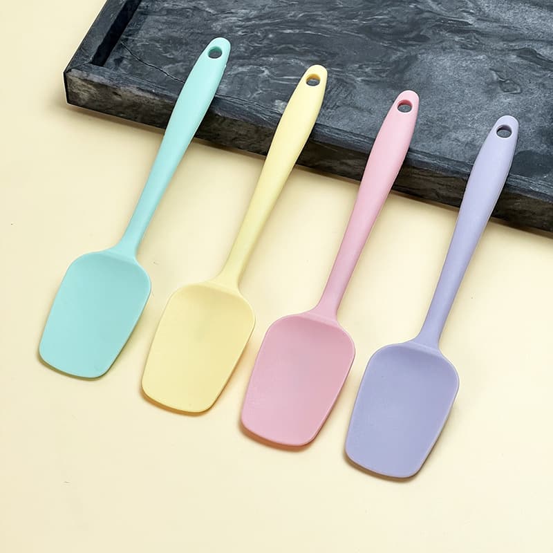 Integrated Silicone Spatula, Food-Grade, High-Temperature Resistant Salad Spoon, T-Spatula, Cream Mixing Spatula, Cake Baking Tool