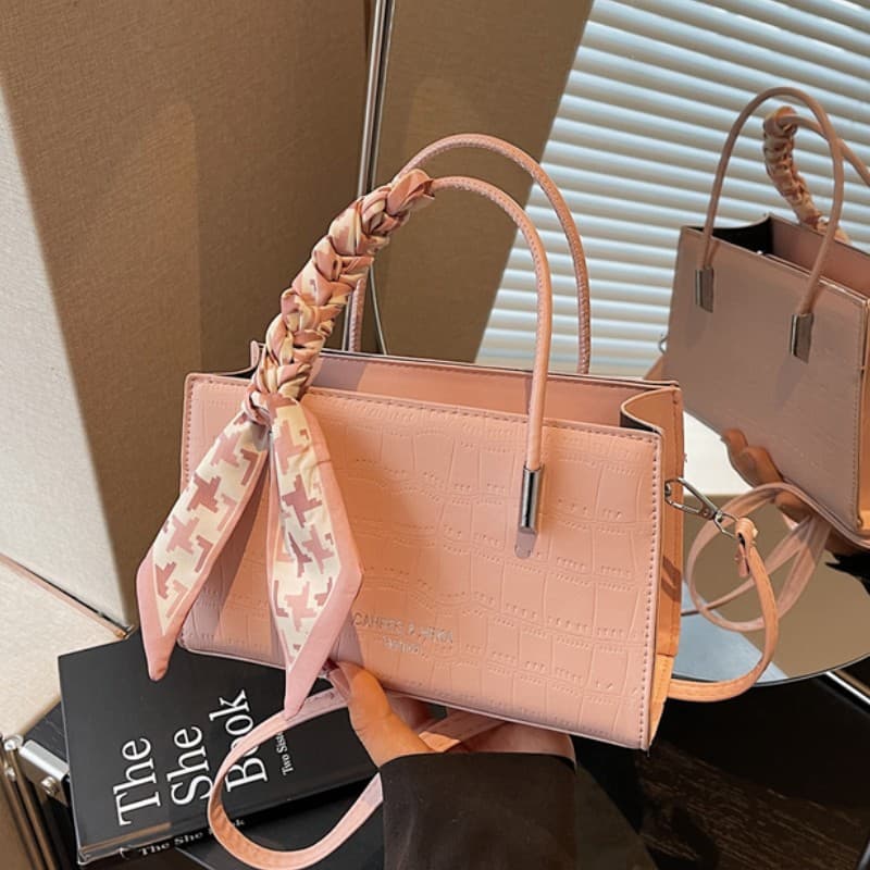 Cross-border 2026 New Fashion Trendy Women's Bag Retro Stylish Shoulder Bag Versatile Handbag Crossbody Bag for Women
