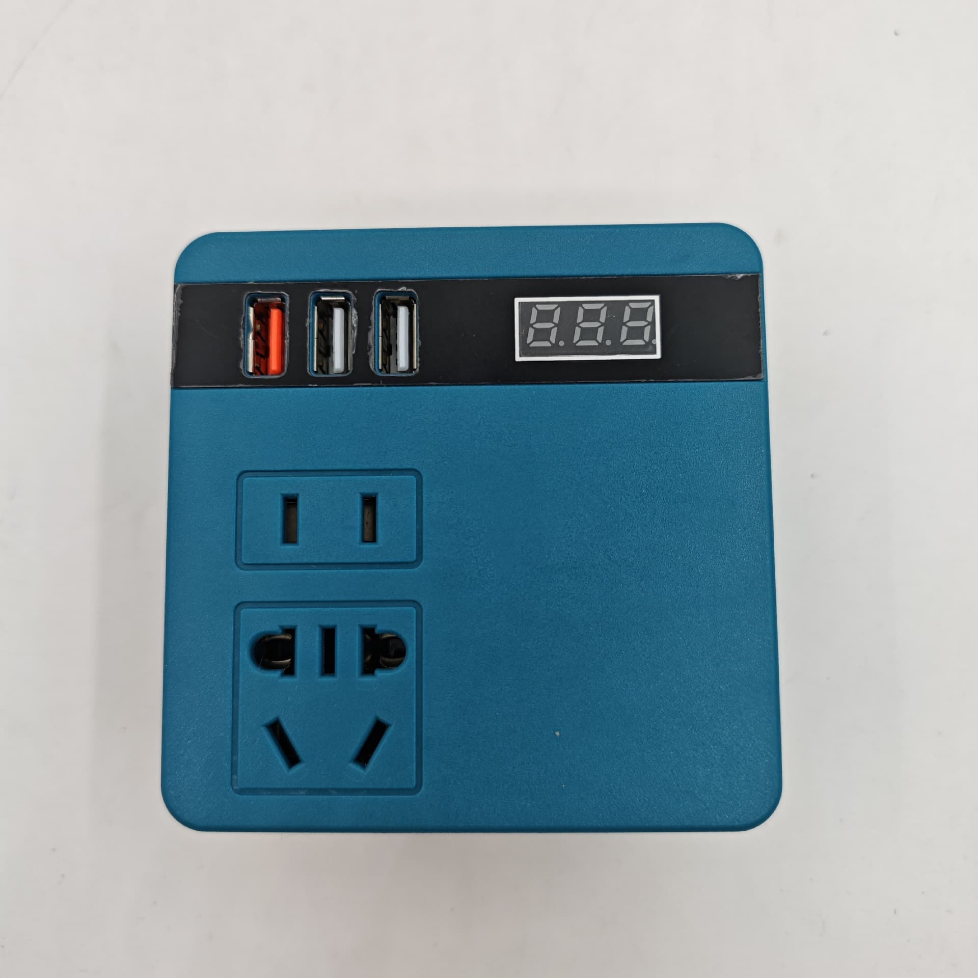 Makita-style Dayi-style Inverter Lithium Battery Small Power Tool AC220V/DC5V/21V for Outdoor Work
