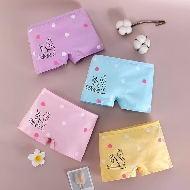 Korean style children's underwear, girls' four-corner pure cotton cartoon style, medium and large children's all-cotton antibacterial shorts, baby and little girl.