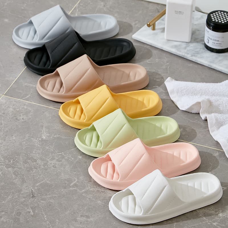 Summer EVA Slippers for Women Home Indoor Non-slip Bathroom Sandals for Men Household "Stepping on Poop" Feel Sandals Ready Stock Wholesale