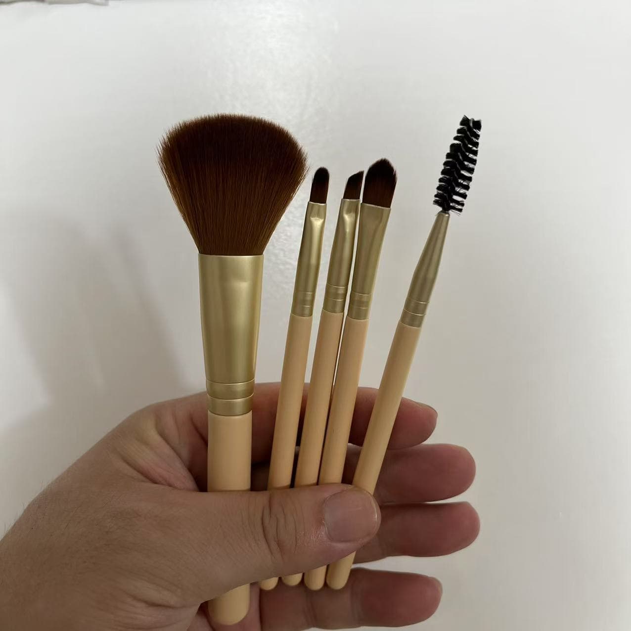 Summer Makeup Brush Set Full Set Eyeshadow Brush Blush Brush Lip Brush Eyebrow Brush Foundation Brush Kit Cosmetics Beauty Tools Wholesale