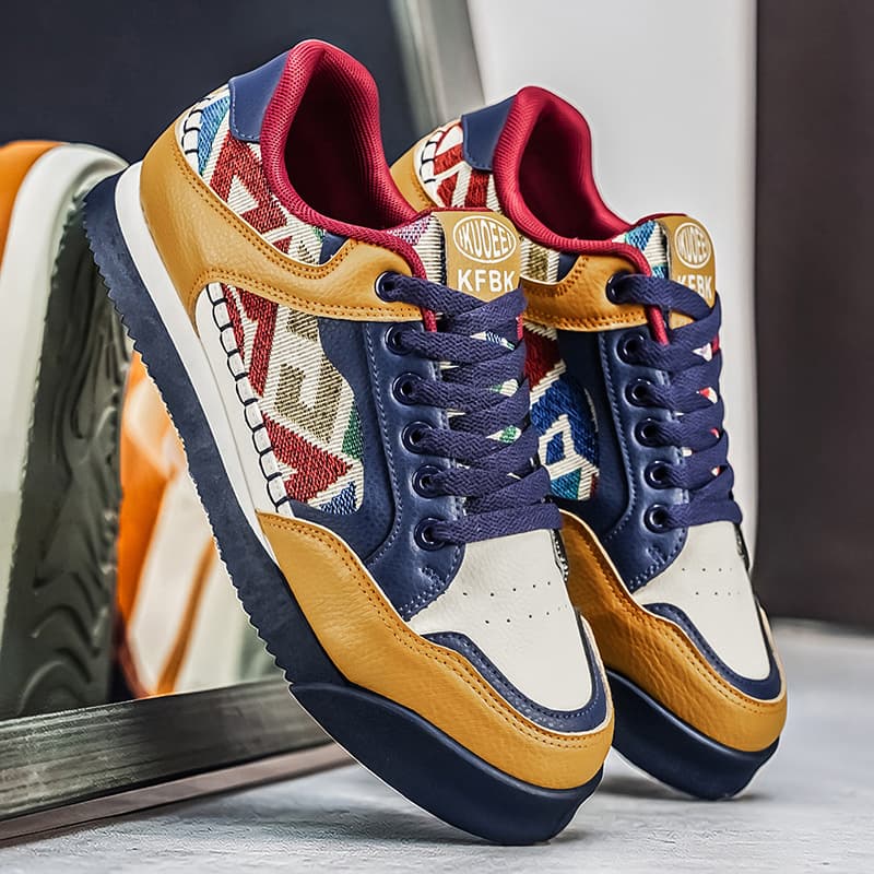 Retro trendy men's casual sneakers Hong Kong style flat shoes for teenagers versatile lightweight breathable sports shoes for men