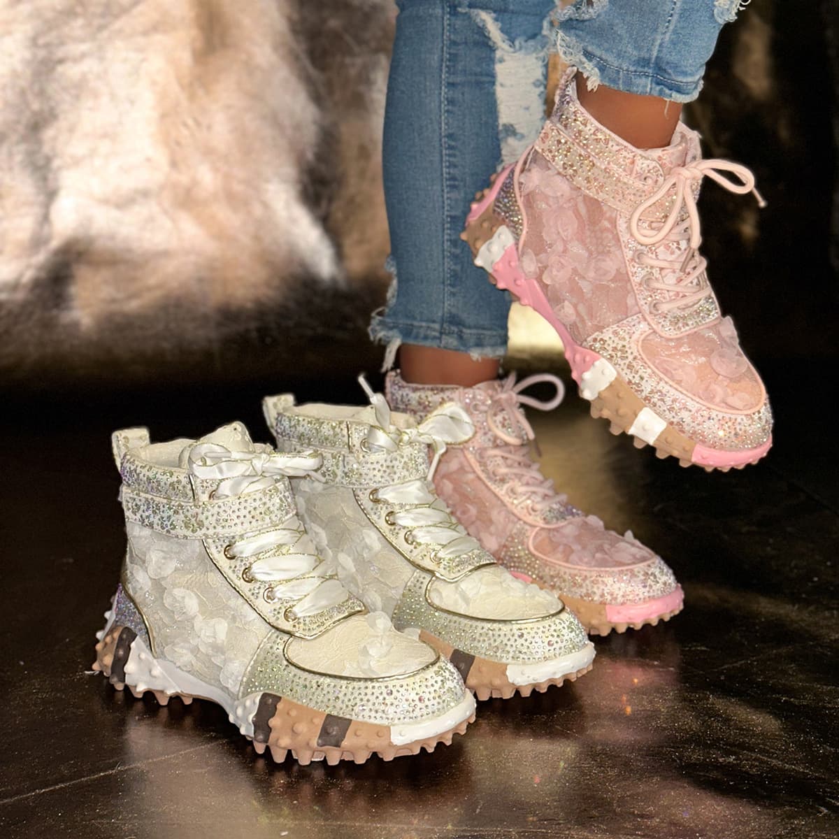 Foreign Trade Heavy-Duty Rhinestone Lace High-Top Dad Shoes for Women 2026 New Fashion Casual Shoes with Durian Sole and Rhinestone Embellishments, Large Size