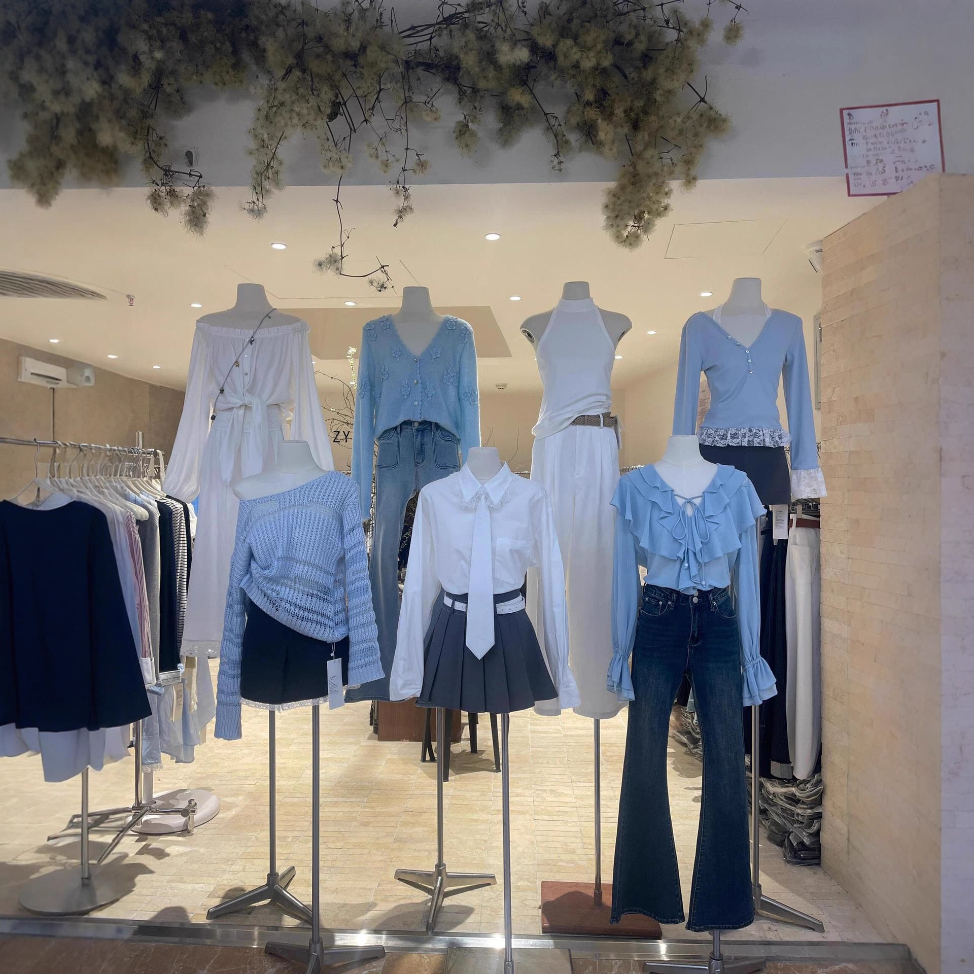 2025 Autumn Original Designer Brand Women's Clothing Mixed Styles Package Guangzhou Shisanhang Factory Store Physical Store Street Stall Wholesale