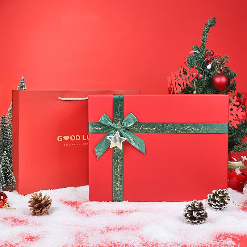 Bright Red Christmas Gift Box with Lid and Green Bow Birthday Gift Packaging Box Party Favor Empty Box