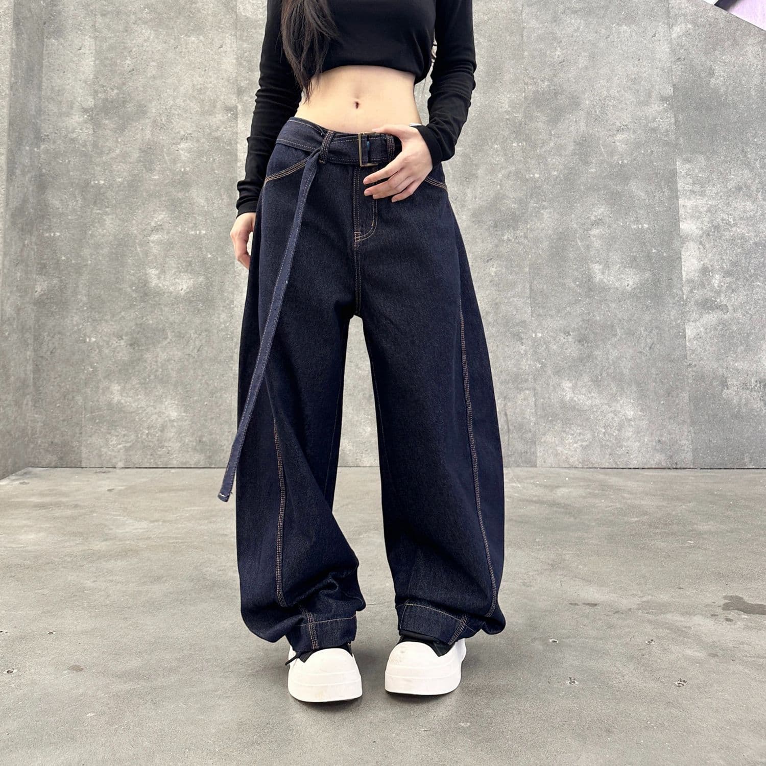 American retro dark blue scimitar jeans for men and women autumn new high street fashion brand strappy loose straight pants