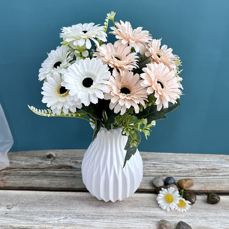 Yujin 7-fork spring sun lotus wedding decoration simulation flower Wuqing District fake flower home decoration ornaments tongue sound props