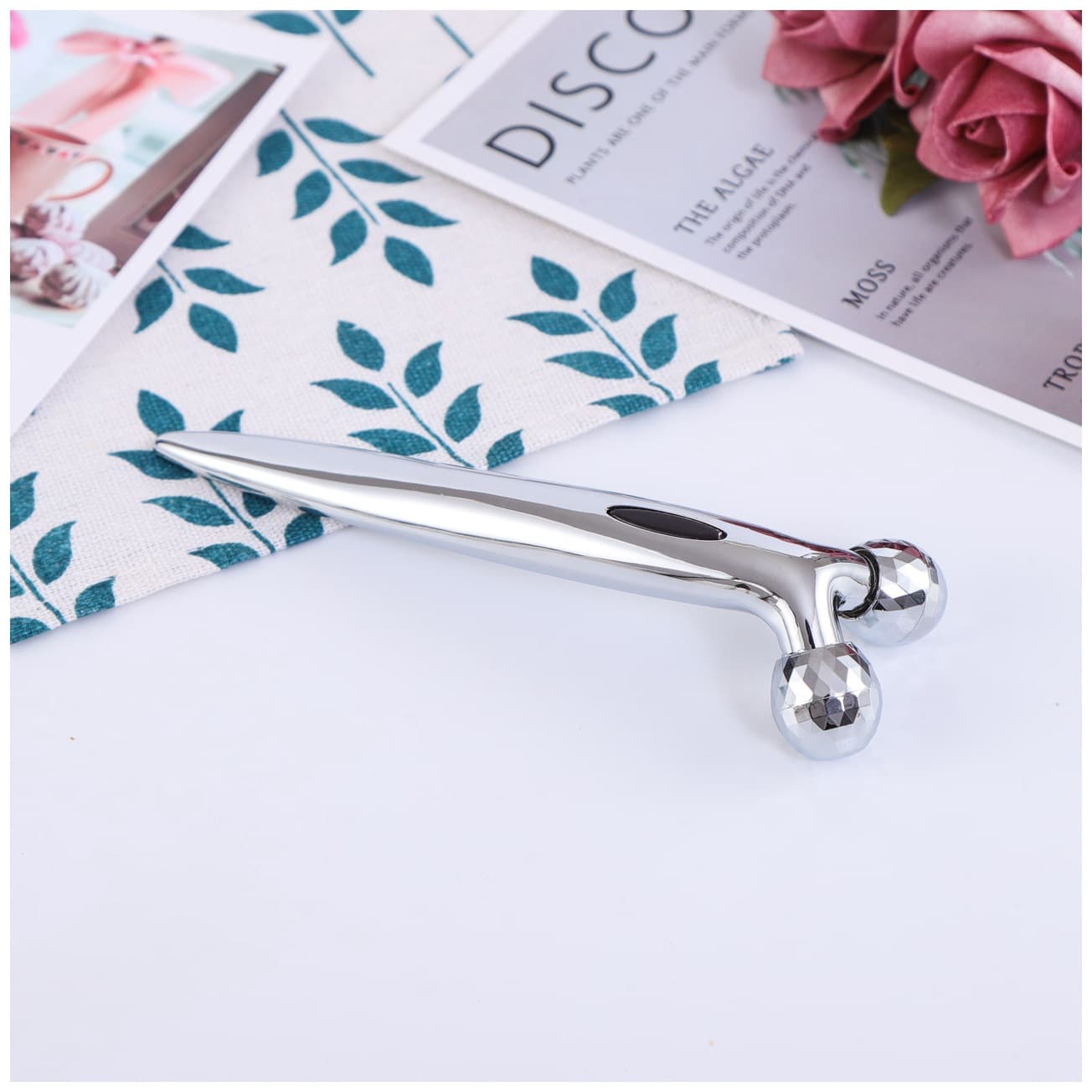 Facial manual roller massager, the popular model on TikTok, source manufacturer.