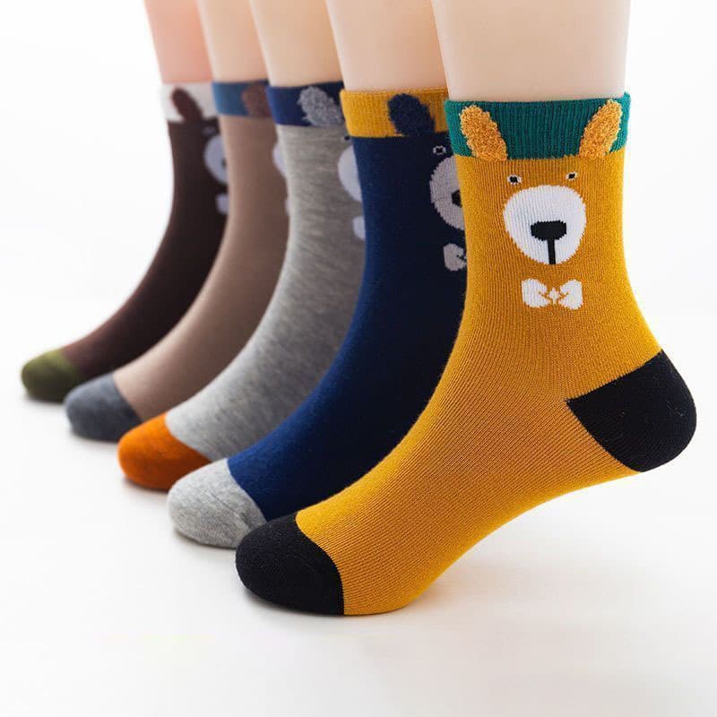 Autumn and Winter Children's Socks, Boys and Girls Mid-Calf Socks, Soft and Comfortable Cartoon Socks, Fashionable and Versatile Mid-Calf Socks