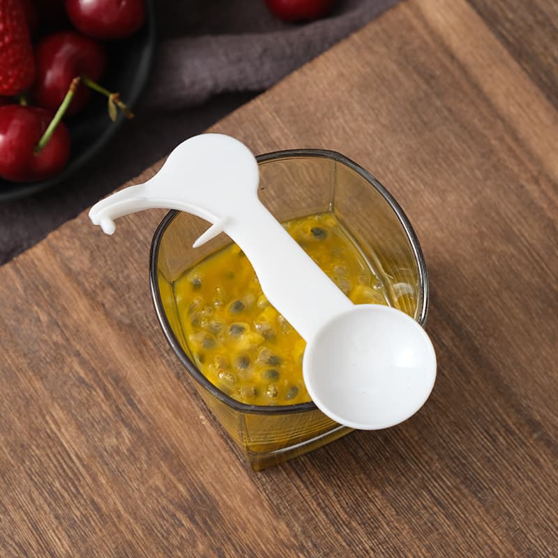 Passion Fruit Plastic Peeler, Egg Fruit Opener, Multifunctional Passion Fruit Peeling Spoon, Ultimate Fruit Cutting Tool