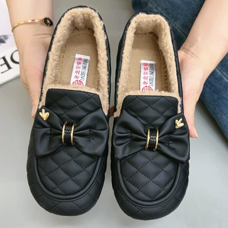 Winter Furry Shoes Women 2024 New Fashion Versatile Plush Slip-on Bean Shoes Anti-slip Warm Loafers Cotton Shoes