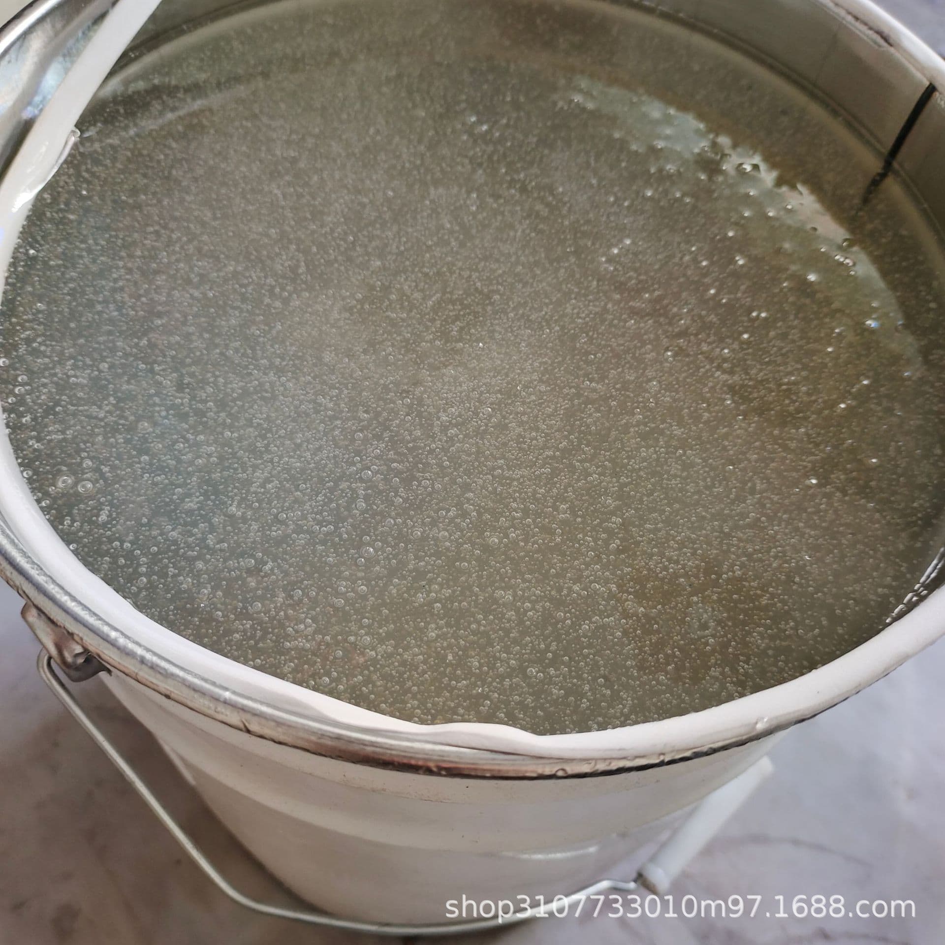 Liquid polybutadiene rubber 50,000 molecular weight, high viscosity, toughening plastics and rubber, etc.