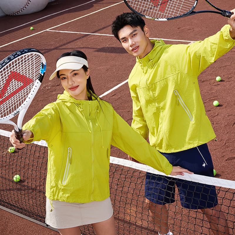 Summer Ultra-Thin Sun Protection Jacket for Men, Hooded Cooling UV Protection Outdoor Sports Top Couple Sunscreen Coat