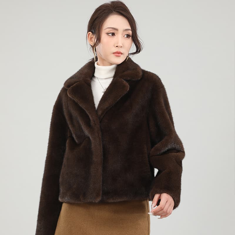 Suit Collar Faux Fur Coat Elegant Lapel Plush Overcoat Commuter Chic Women's Outerwear Autumn Winter Women's Clothing
