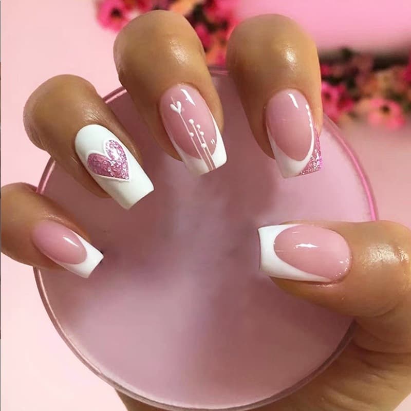 Fashionable Wearable Medium-Long Heart Glitter French Removable False Nails