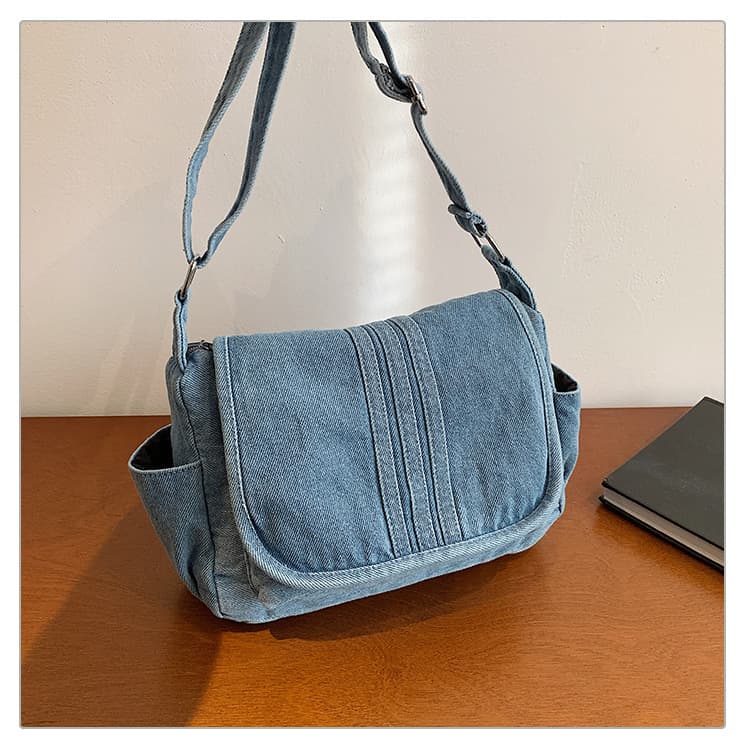 Cross-border European and American Women's Denim Shoulder Bag Large Capacity Tote Bag Hong Kong Style Travel Crossbody Bag for Women