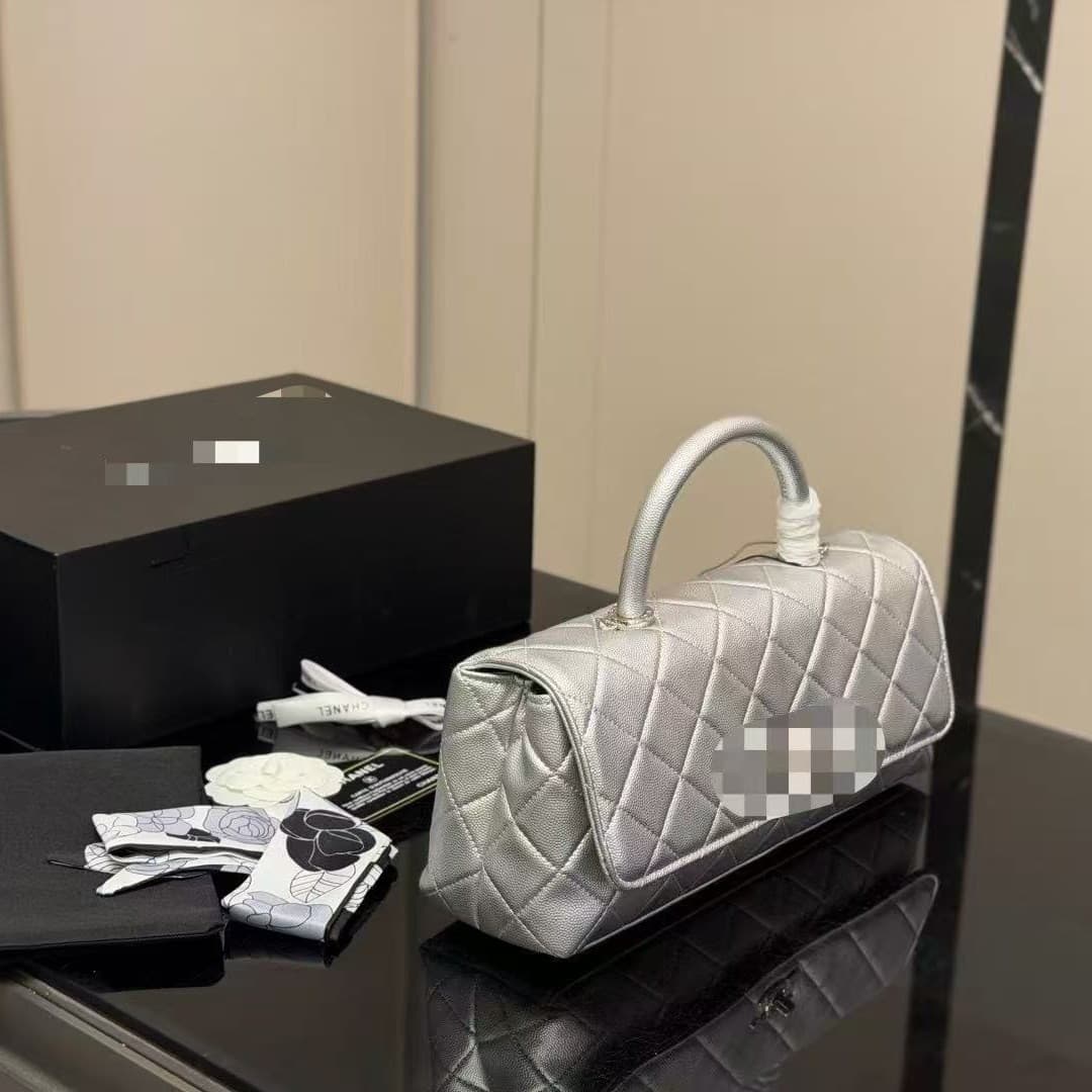 Cross-border Little Chanel-style cowhide handbag 26P horizontal Cochandle new shoulder bag crossbody bag baguette bag
