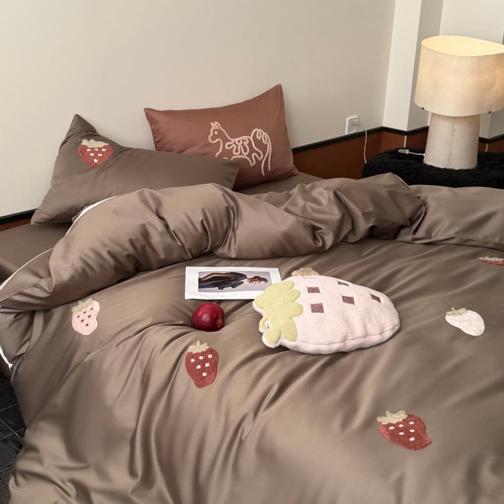 High-end Children's Cartoon Breathable Stain-Resistant Bedding, 100-Count Long-Staple Cotton Four-Piece Set, E-commerce Distribution Bedding Wholesale