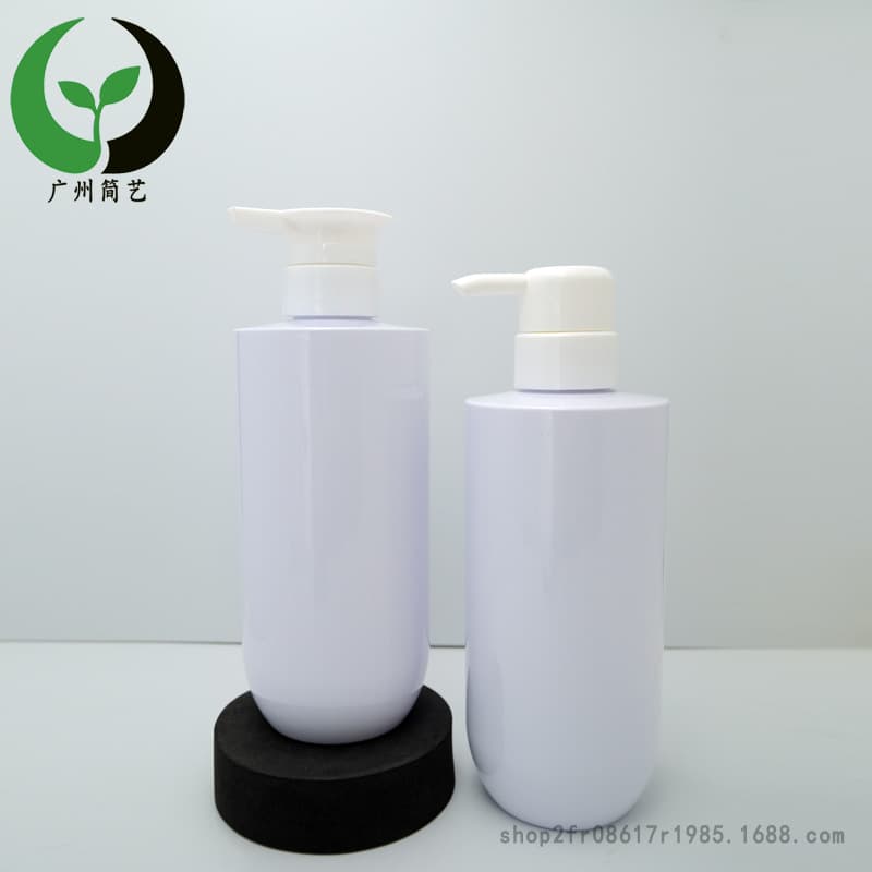 500ml Matte White Lotion Bottle Empty Shampoo Bottle Pump Dispenser Travel Bottle Custom Skincare Packaging