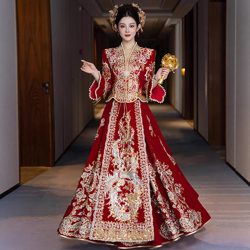 V-Neck Xiuhe Wedding Dress 2025 New Style Plus Size Bride Gown Chinese Wedding Attire V-Neck Outgoing Dress Heavy Craftsmanship