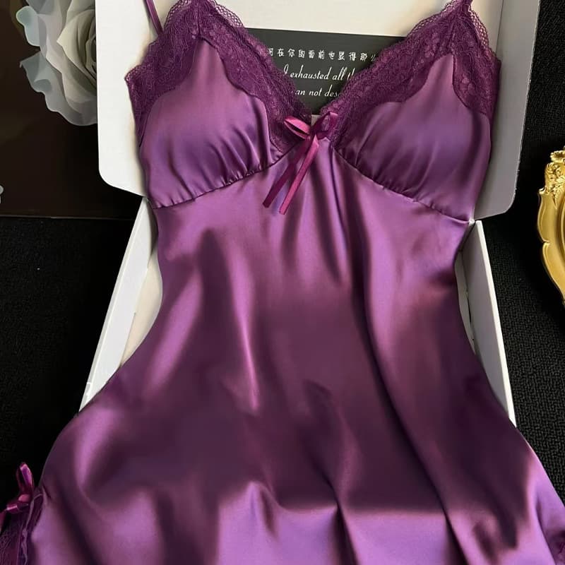 Yemei Twilight Summer Sexy Camisole Lace Nightgown Ice Silk Pure Desire Style Camisole with Built-in Pads High-End French Loungewear