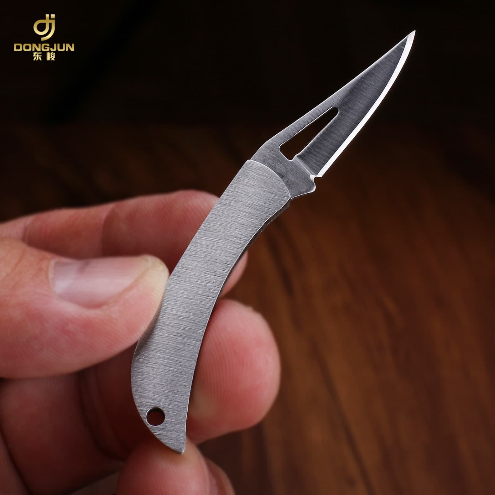 Express unpacking tool knife portable tool stainless steel fruit knife mini folding knife small tool folding pocket knife