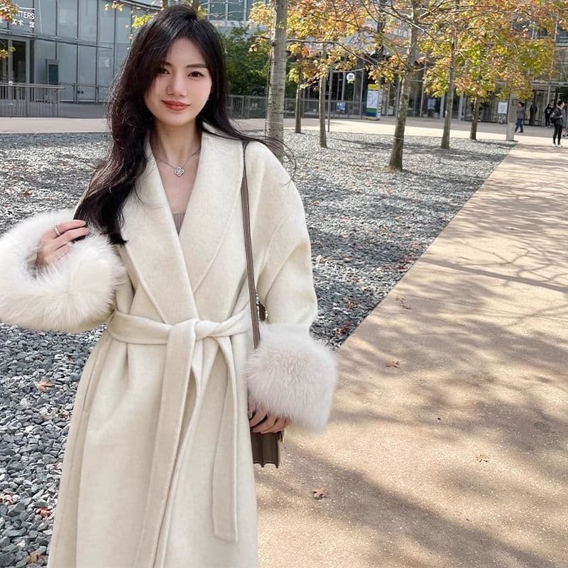 New Autumn/Winter Black Premium Wool Coat Mid-Length Designer Chanel-Style Woolen Outerwear for Women