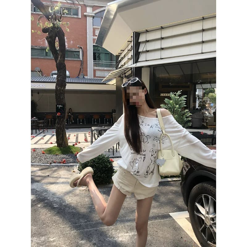 MR [Bamboo Thread] Sun protection blouse for women, popular summer long-sleeved T-shirt design, white off-shoulder slanted top
