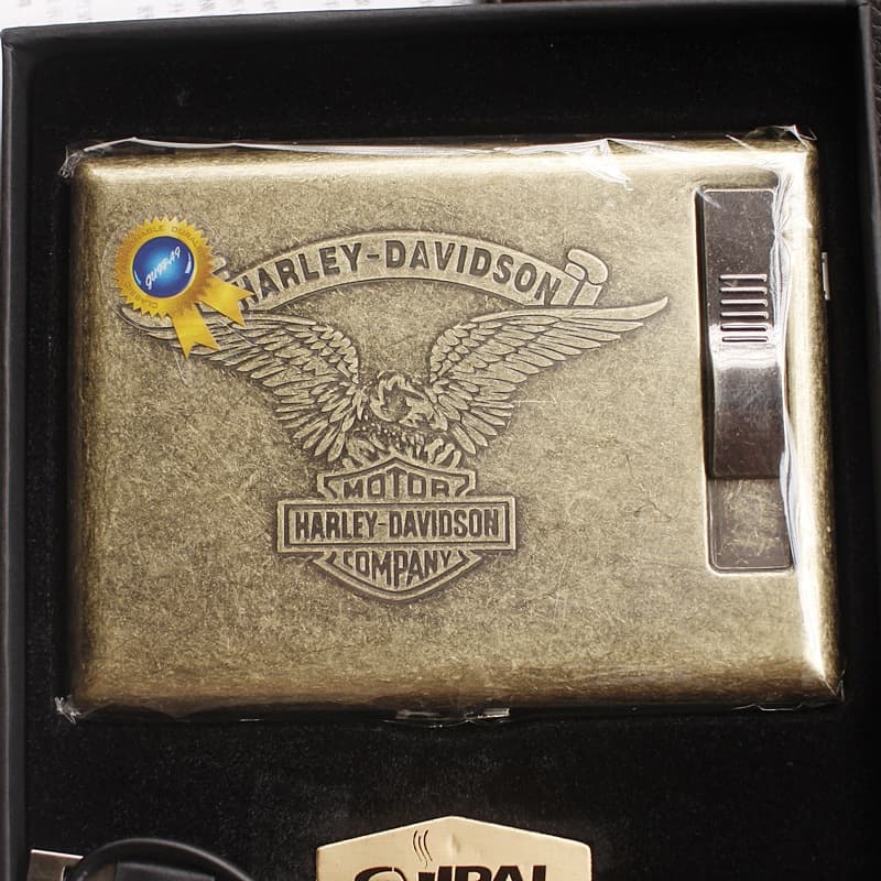 Cross-border Hot Selling Cigarette Case with Charging Lighter, Ultra-thin Stainless Steel Engraved Multi-function Cigarette Case and Clip, Lighter Drop Shipping