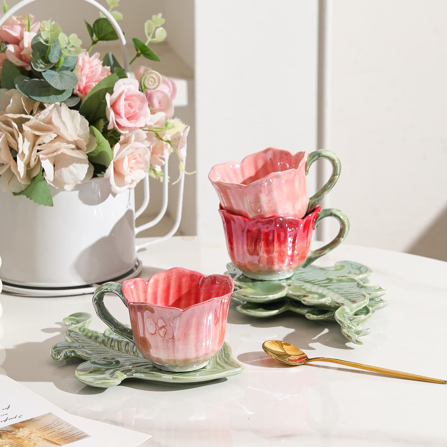 Creative Ceramic Flower-Shaped Coffee Cup and Saucer Set - Espresso Ceramic Coffee Cup, Household Ceramic Coffee Cup and Saucer Set, Cross-Border Cup