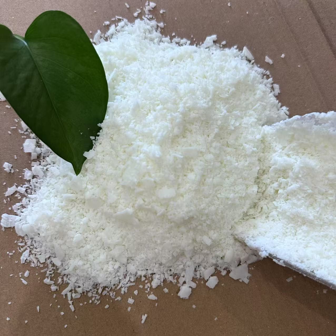 Soy Wax Raw Materials, Cup Wax Raw Materials, DIY Candle Raw Materials, Factory Direct Supply for Handmade Aromatherapy