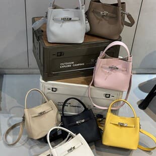 2026 New Genuine Leather Lychee Grain Bucket Bag Versatile Commute Handbag for Women Exquisite Basket Shoulder Crossbody Bag