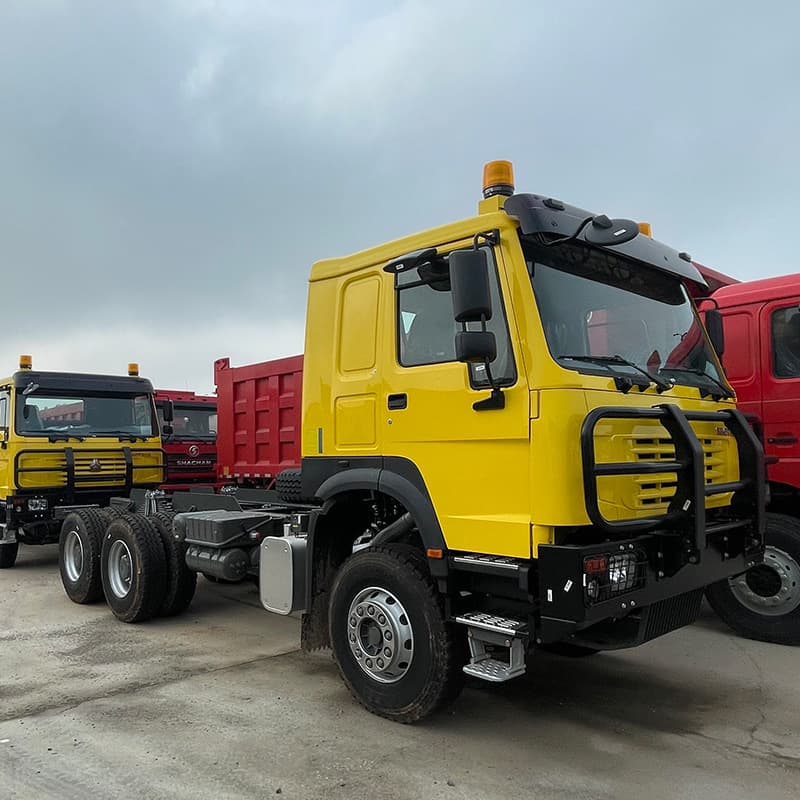 Used Howo tractor trucks, 10-wheel tractor trucks, and 380hp container trucks are available for long-term sale.