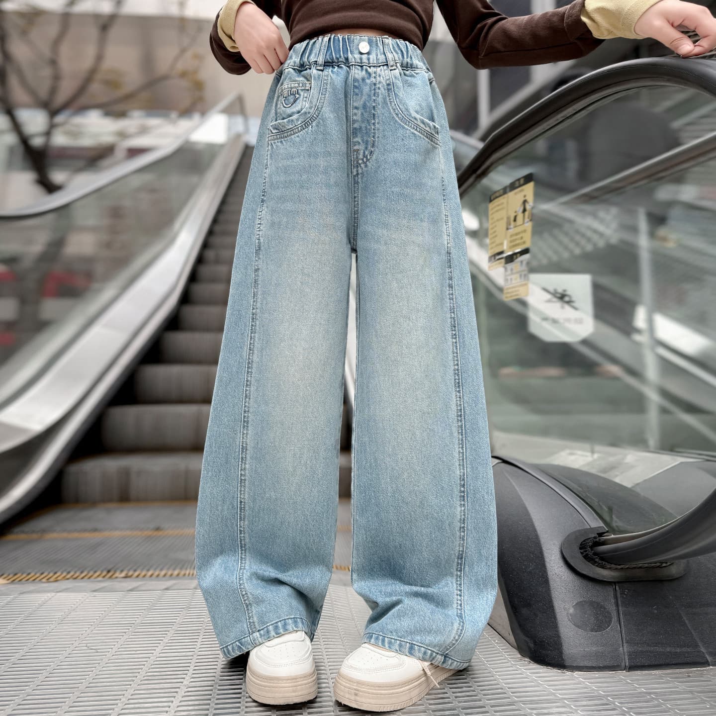 Girls' Spring Clothing 2026 New Style Pants, Wide-Leg Jeans for Older Children, Spring and Autumn Straight-Leg Pants for Middle School Students