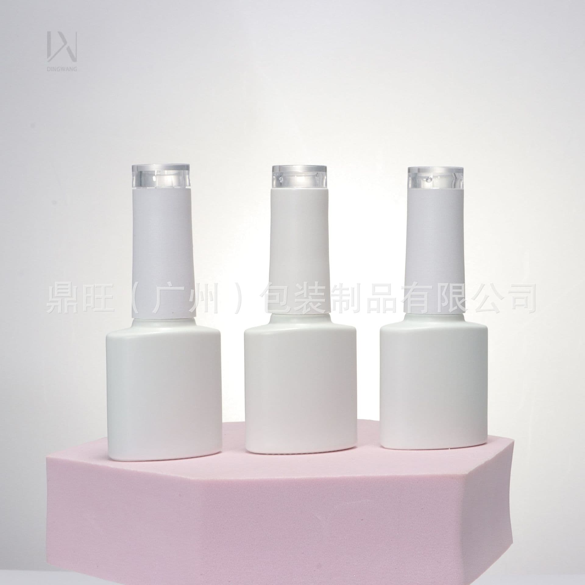 Factory Direct 7ml Nail Gel Empty Bottle, Customizable Spray Electroplated Light-Proof Nail Gel Glass Bottle Refill Bottle